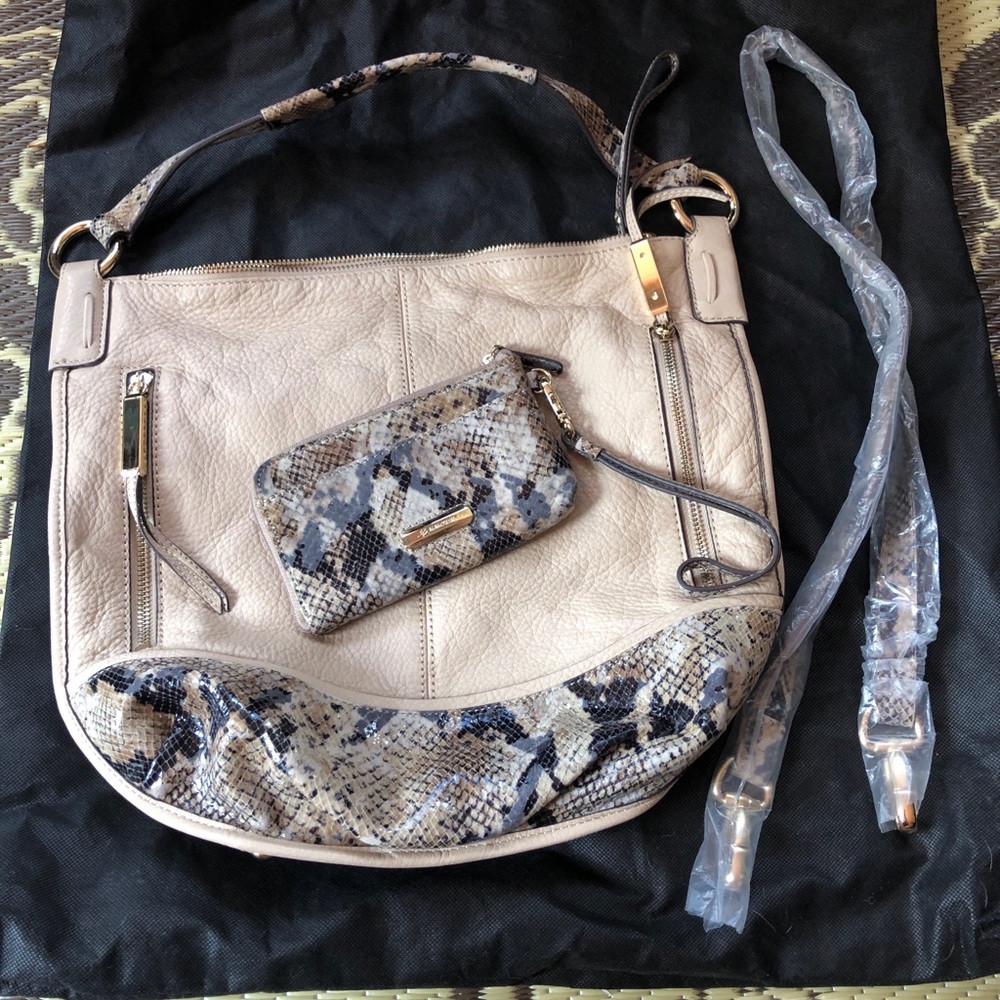 B. Makowsky Purse and Wallet Set